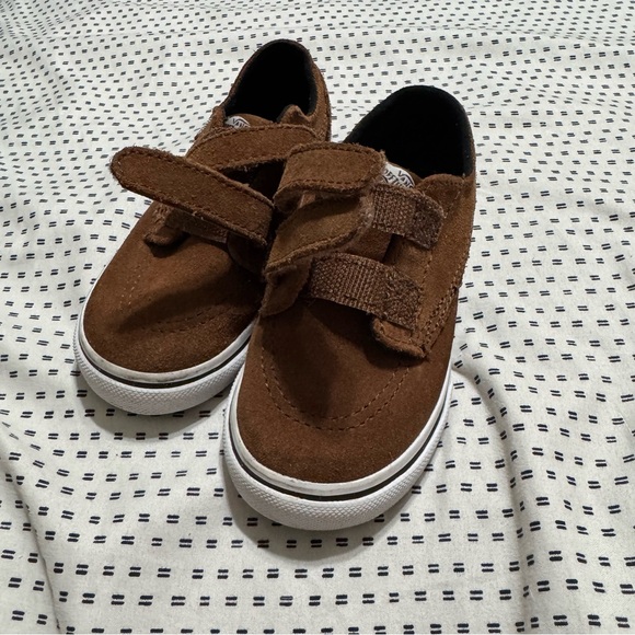 Vans Toddler Brown Velcro Shoes - Picture 9 of 11